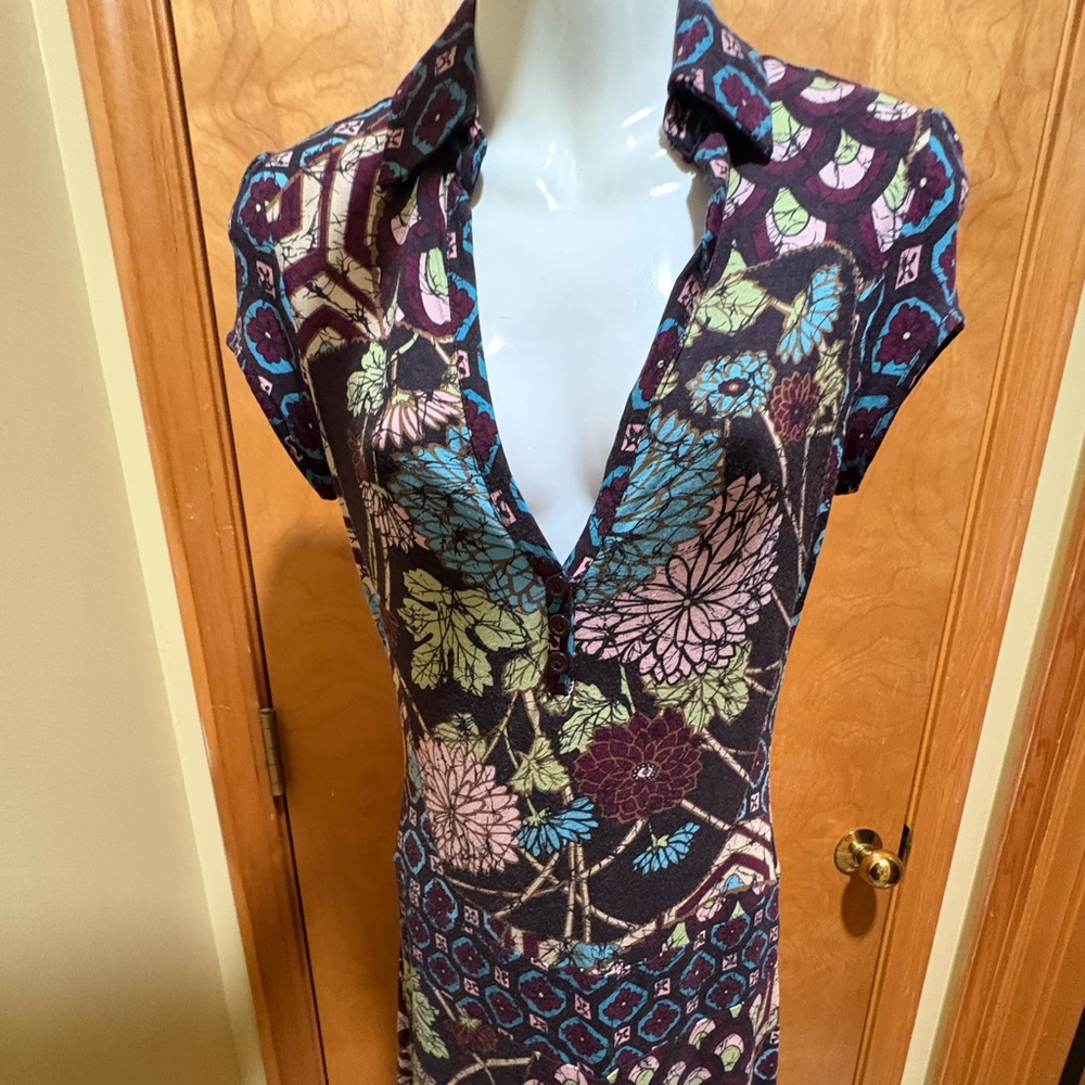 Floral V-Neck Cap Sleeve Dress from France